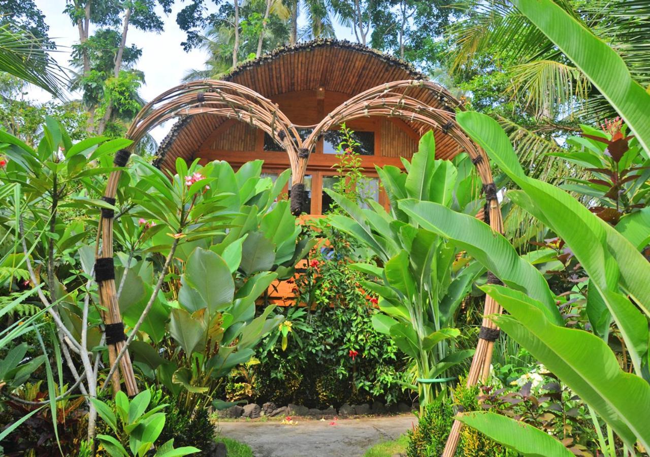 Lagoona Beach Bungalows - Eco Stay Pangandaran Dış mekan fotoğraf